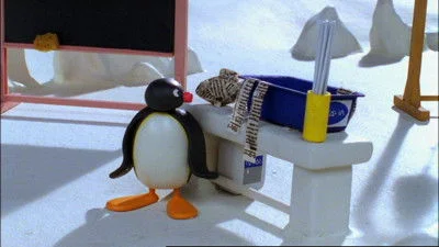 Pingu y el papel maché